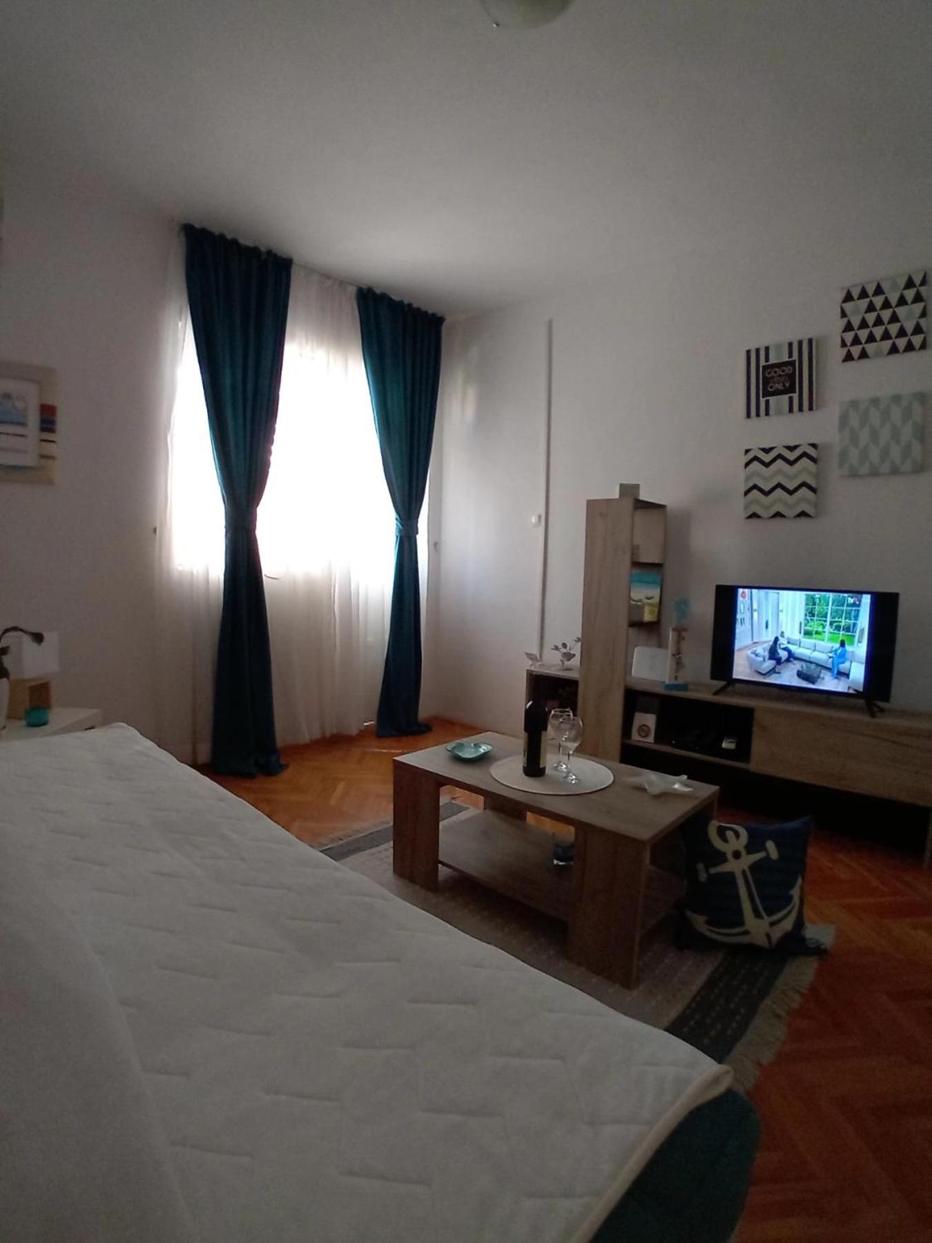 Kiwi Apartments Budva Exterior photo